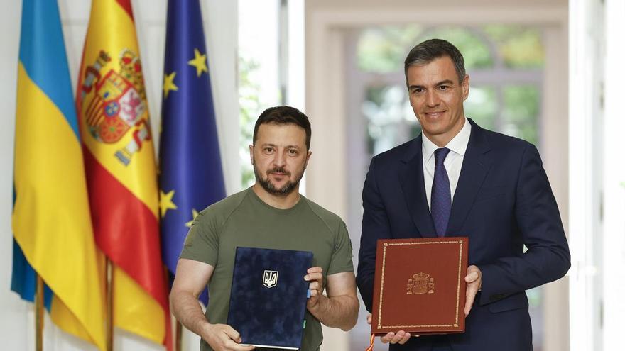 Sánchez y Zelenski firman un acuerdo de seguridad