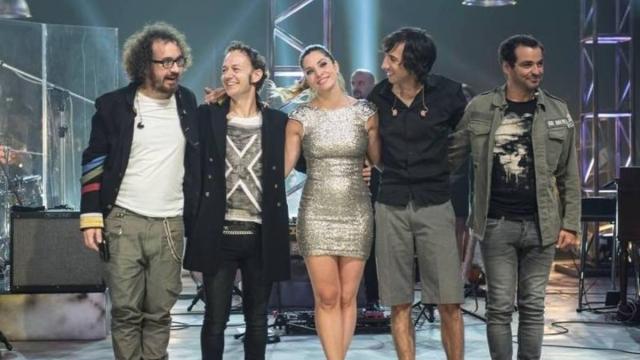 Leire Martínez junto a sus excompañeros de 'LOVG' en una foto de archivo