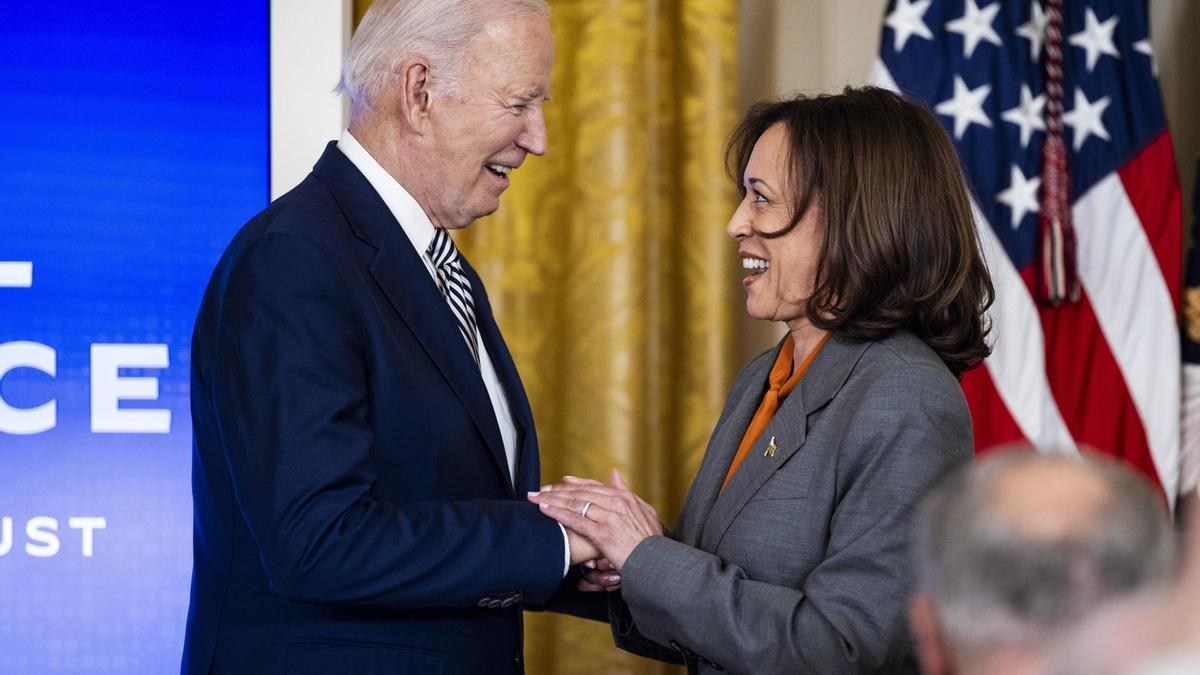 Joe Biden junto a su vicepresidenta, Kamala Harris