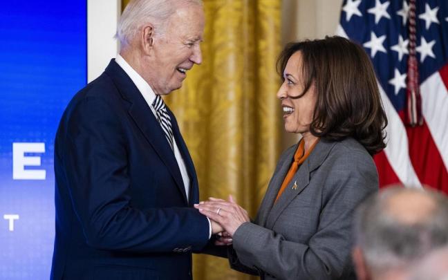 Joe Biden junto a su vicepresidenta, Kamala Harris