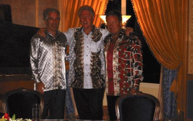 EEUU.- Bill y Hillary Clinton aceptan testificar ante el Congreso de EEUU por el caso Epstein.