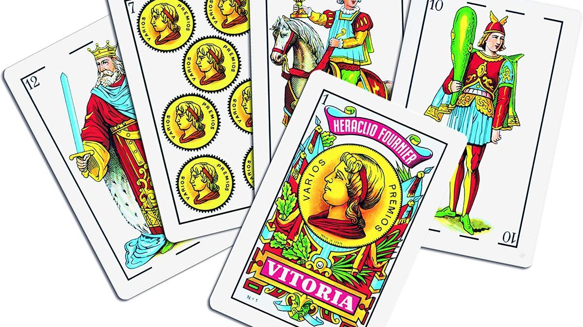 Cartas de la baraja española de Heraclio Fournier.