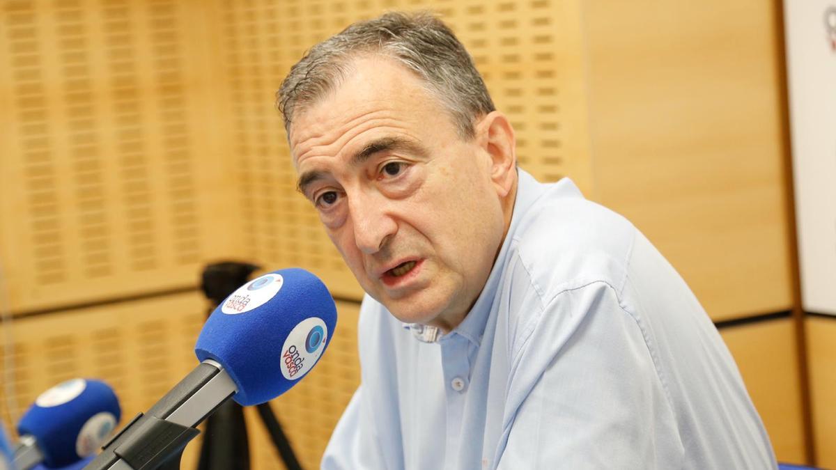 Aitor Esteban, en Onda Vasca.