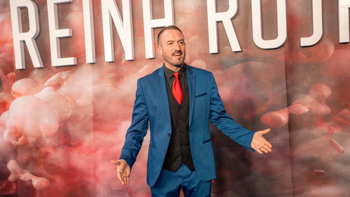 El actor y humorista Álex O'Dogherty posa durante el photocall de la serie ‘Reina Roja’