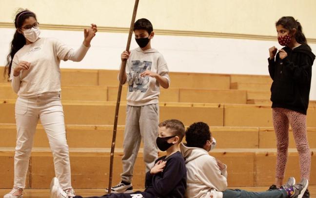 informazio honetatik kanpoko irudia; Jesus Guridi musika kontserbatorioan egindako ekimen baten artxiboko-irudia