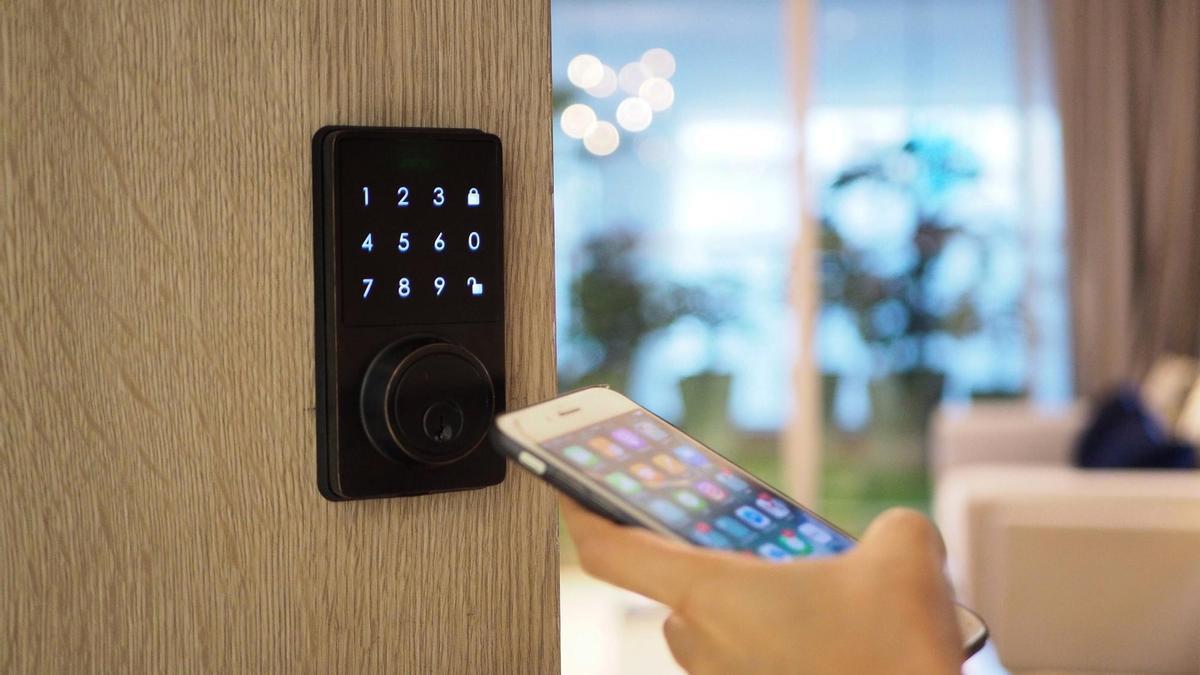 Acceso a una vivienda a través del teléfono móvil.