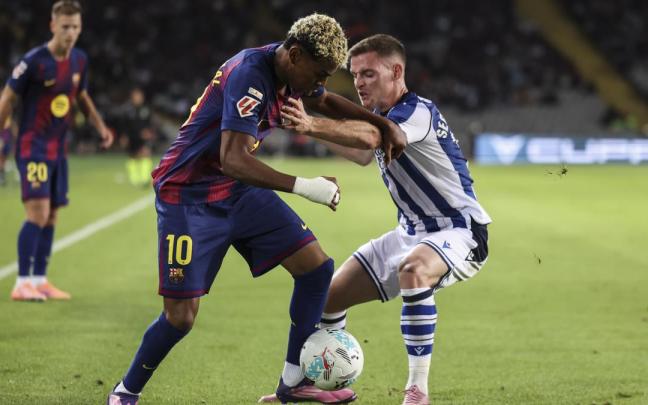 Lamine Yamal, durante un partido de la presente temporada.