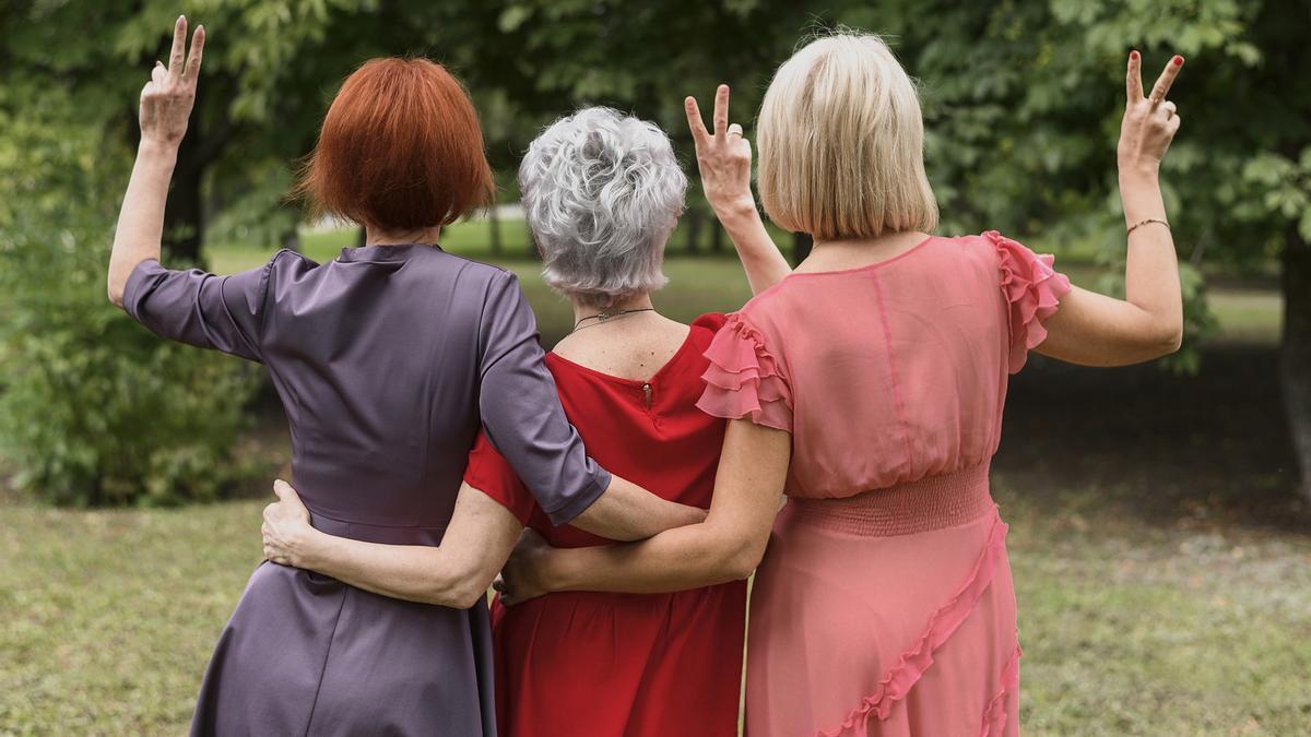 Las mujeres sufren numerosos cambios [FOTOS: FREEPIK]