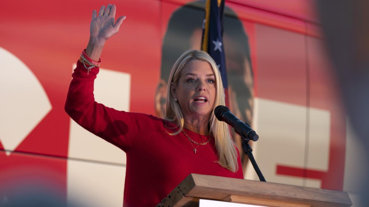 La fiscal general de Estados Unidos, Pam Bondi