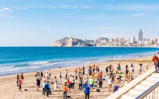 Un viaje del Imserso a Benidorm.