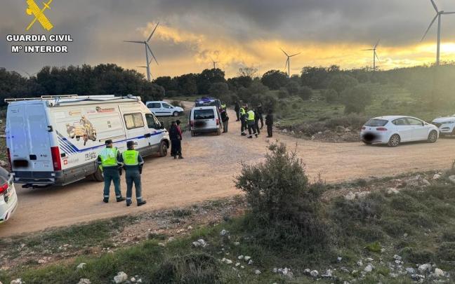 La multitudinaria 'rave' de Aguaviva (Soria) se salda con nueve armas intervenidas y 51 infracciones por drogas / Guardia Civil La multitudinaria 'rave' de Aguaviva (Soria) se salda con nueve armas intervenidas y 51 infracciones por drogas