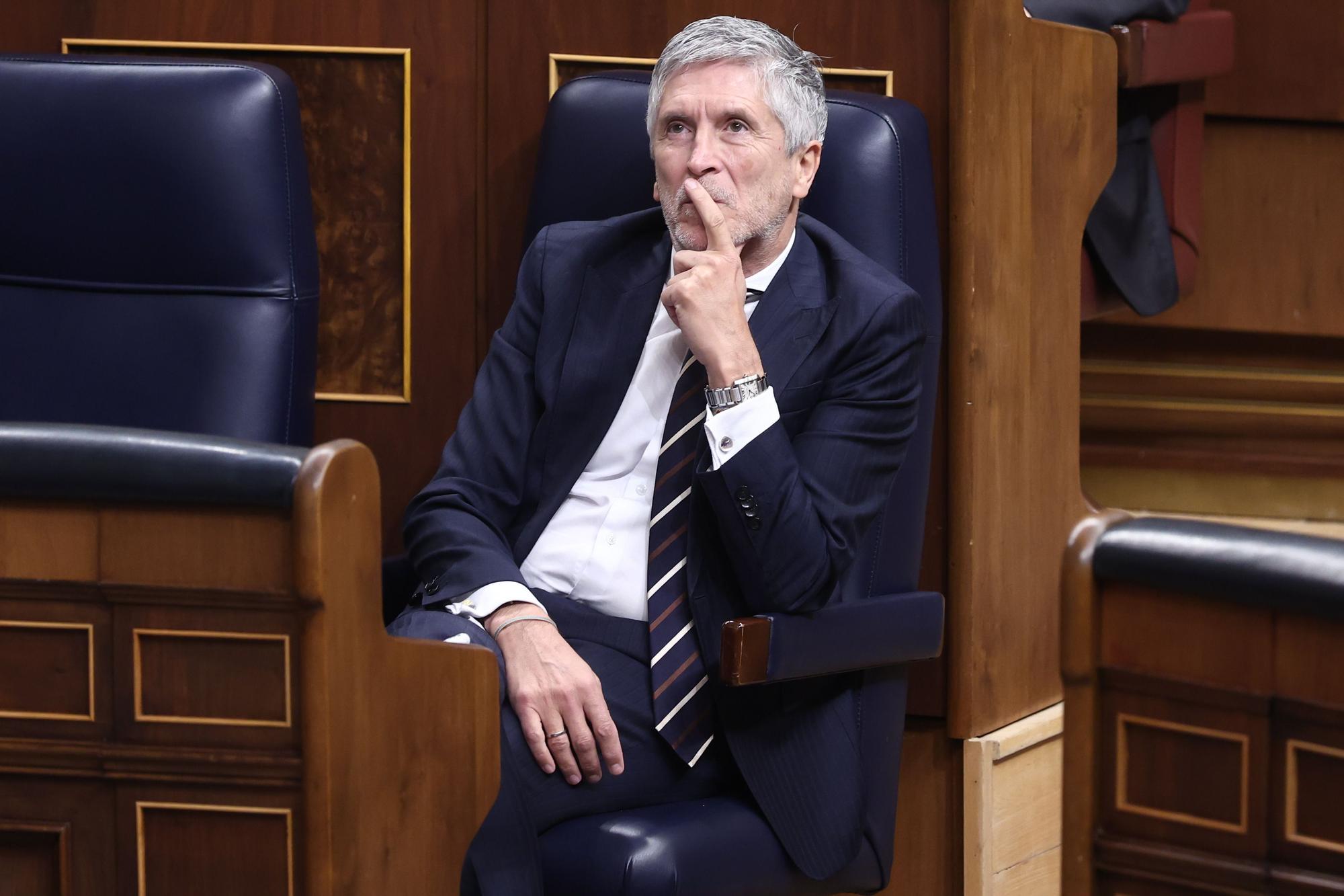 El ministro de Interior, Fernando Grande Marlaska, durante un pleno en el Congreso de los Diputados.