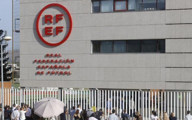 Rubiales dimite como presidente de la RFEF en su Asamblea Extraordinaria.