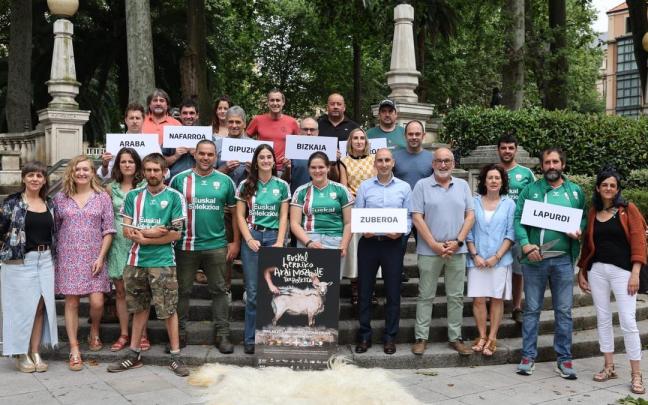 Primer campeonato de esquiladores de Euskal Herria