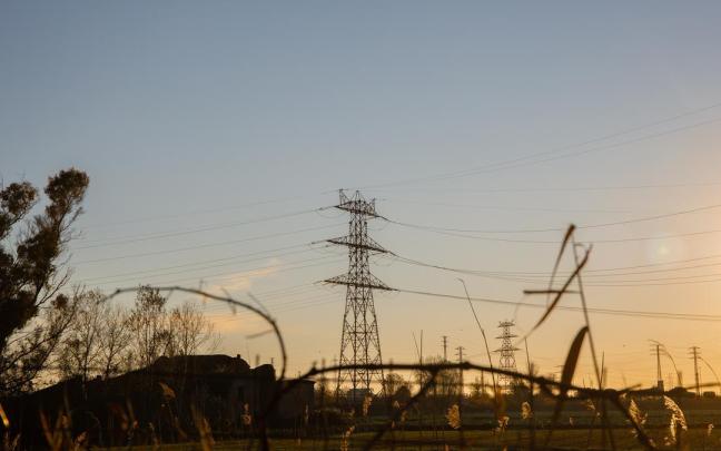 La luz se ha encarecido por la subida de nuevo del IVA. / EP La luz se ha encarecido por la subida de nuevo del IVA.