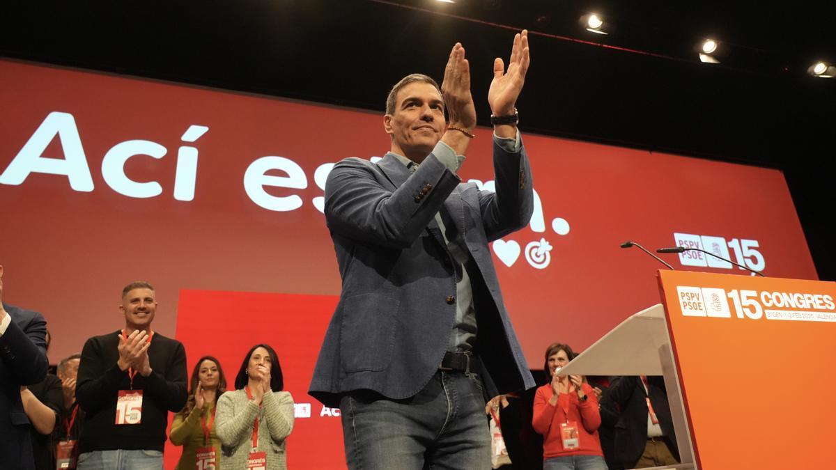 El secretario general del PSOE y presidente del Gobierno, Pedro Sánchez, durante la inauguración del 15º Congreso Nacional del PSPV-PSOE