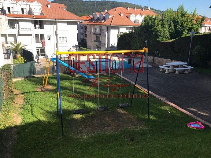 Dúplex con piscina en el centro de Noja.