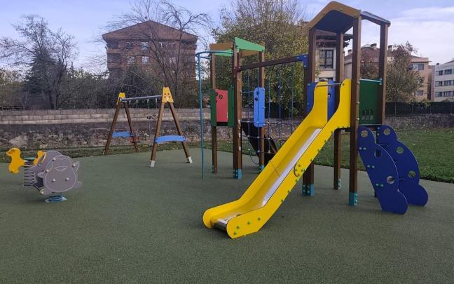 El parque infantil Boriñaur Landako de Amurrio tras la reforma