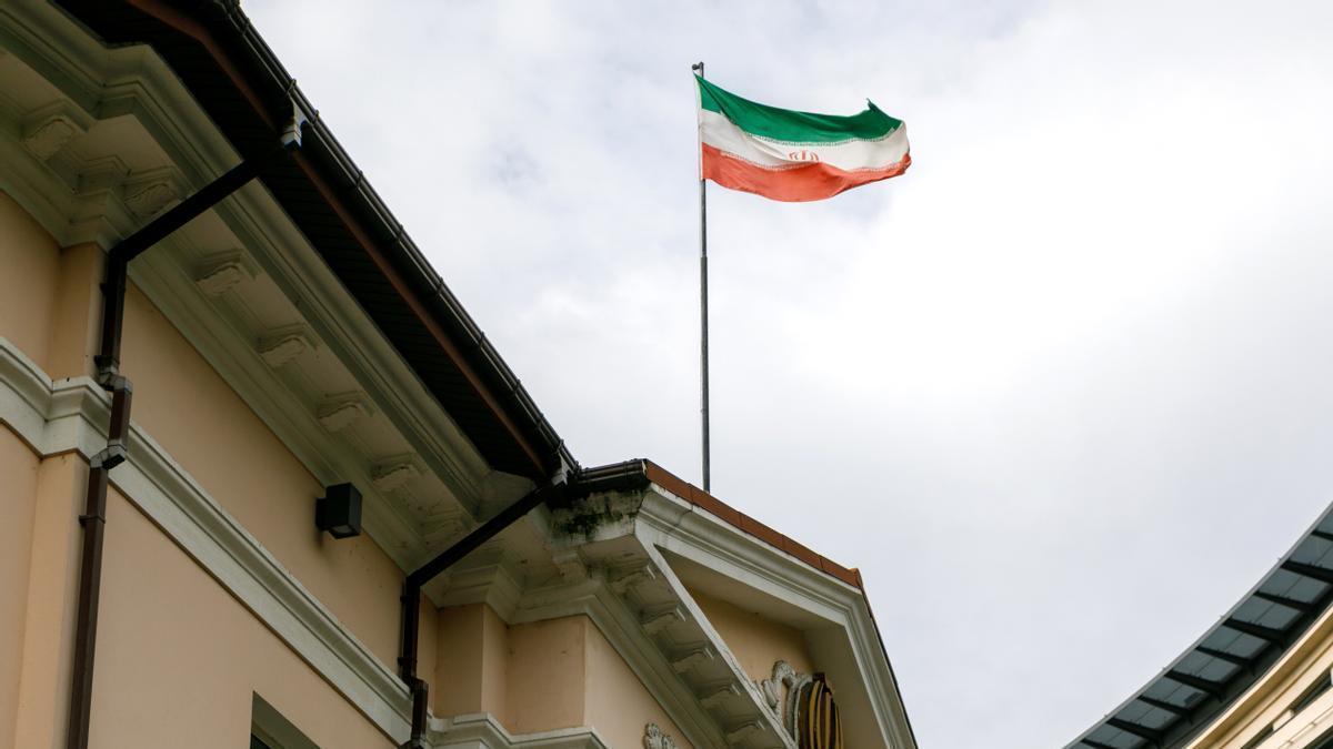 Irán incauta un petrolero extranjero con 6 millones de litros de diésel de contrabando