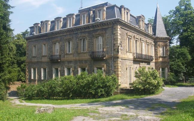 Exterior del palacio Arrizuriaga.