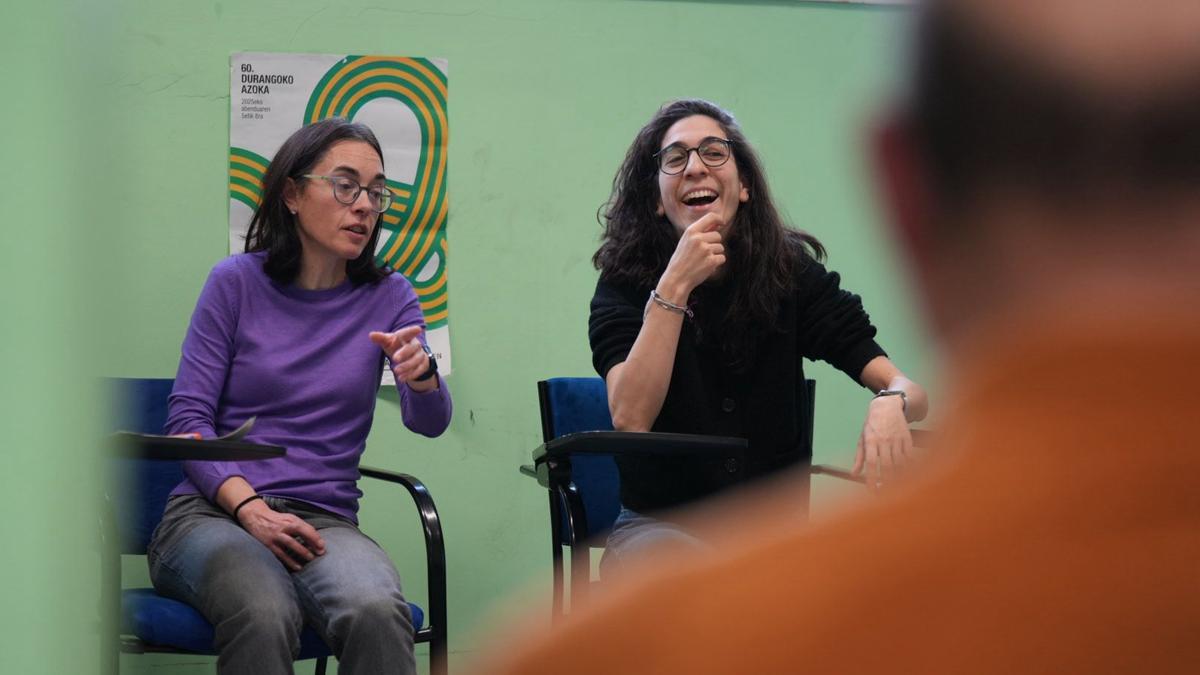 Mila y Vicky, dos de las enfermeras que dinamizan las sesiones de La Galia.