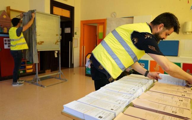 Imagen de archivo de un colegio electoral.