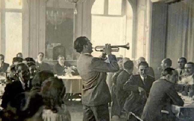 El agente secreto Txomin Letamendi, en su faceta como trompetista