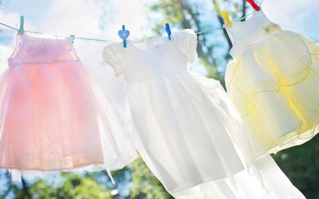 Solo hacen falta dos ingredientes para blanquear la ropa / Pixabay Solo hacen falta dos ingredientes para blanquear la ropa
