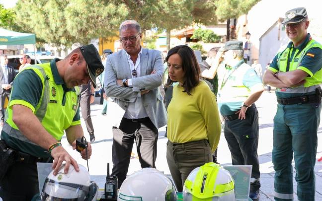 Mercedes González, en un acto de la Guardia Civil. Mercedes González, en un acto de la Guardia Civil.