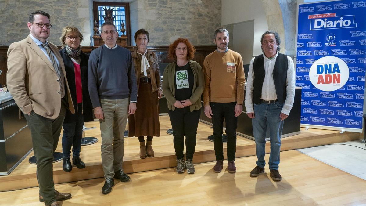 VÍDEO: El comercio rural alavés a examen en el encuentro organizado por DNA