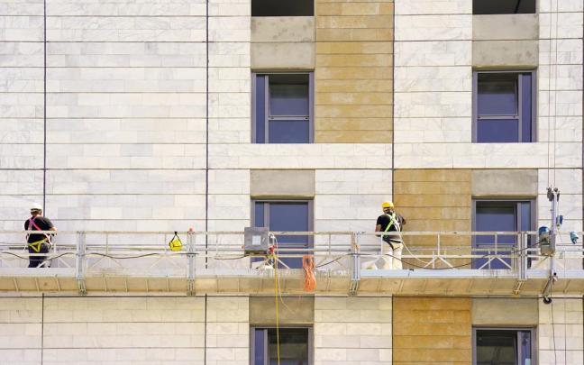 La envolvente térmica se ha convertido en pieza angular tanto para proyectos de rehabilitación como para la construcción de obra nueva. La envolvente térmica se ha convertido en pieza angular tanto para proyectos de rehabilitación como para la construcción de obra nueva.
