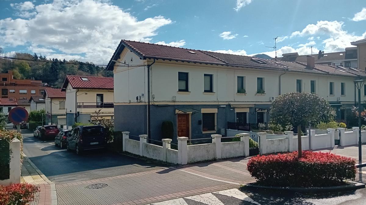 El barrio de San Juan fue levantado hace ya casi cien años y necesita una renovación urbanística
