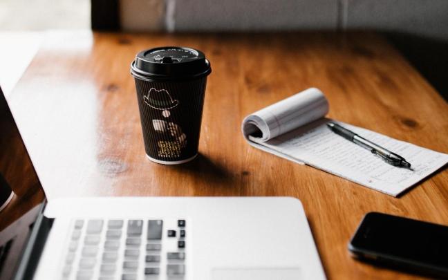 Pide herramientas para ser más productivo y su jefe se niega: la única solicitud que aceptó fue el café.