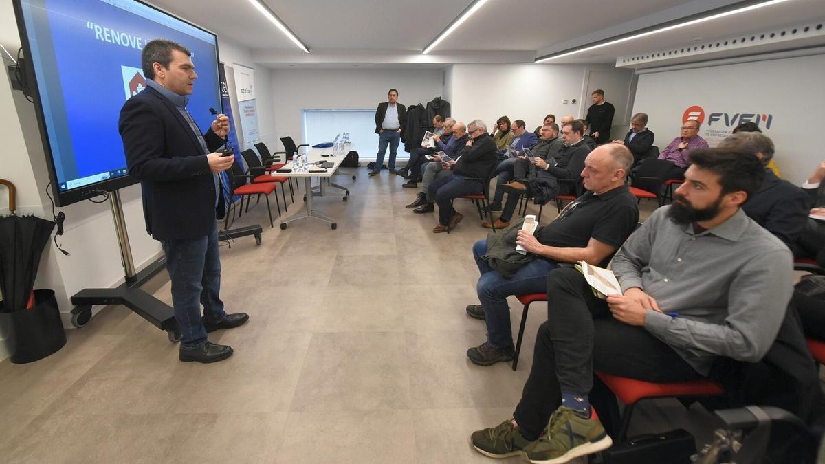 Juan Carlos Torralba, ayer, durante su intervención en las jornadas.