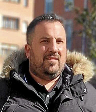 Carlos Jiménez (Contigo).