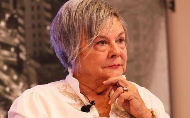 Cristina Mayor, de Mungia, defiende los derechos de la mujer a través de la asociación Diz-Diz