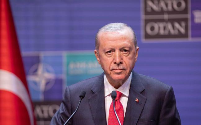 El Presidente de Turquía y anfitrión de la cumbre de la OTAN, Recep Tayyp Erdogan.