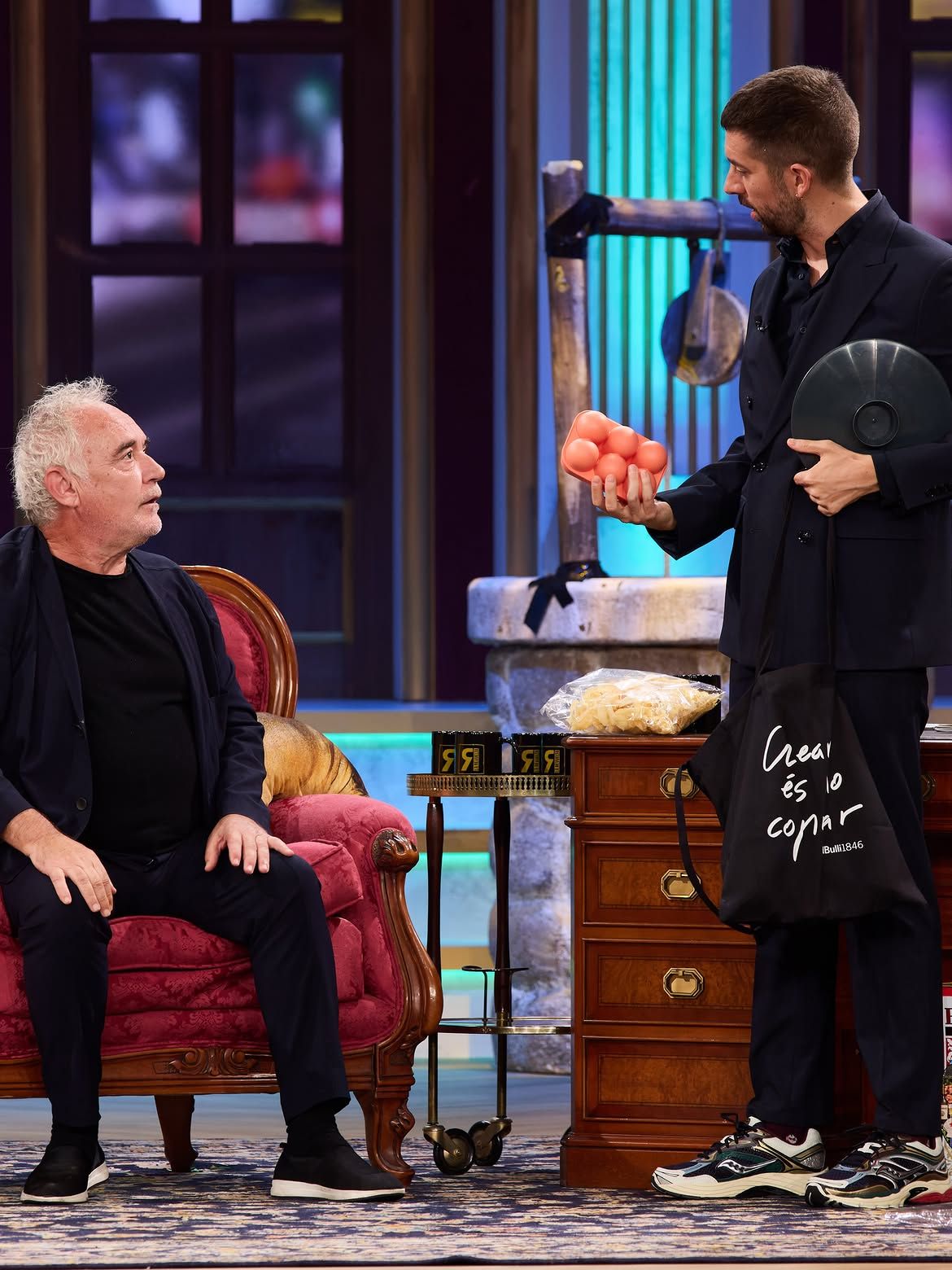 Para el chef Ferran Adriá, solo se necesitan dos elementos clave: un termómetro y una bolsa de patatas fritas.
