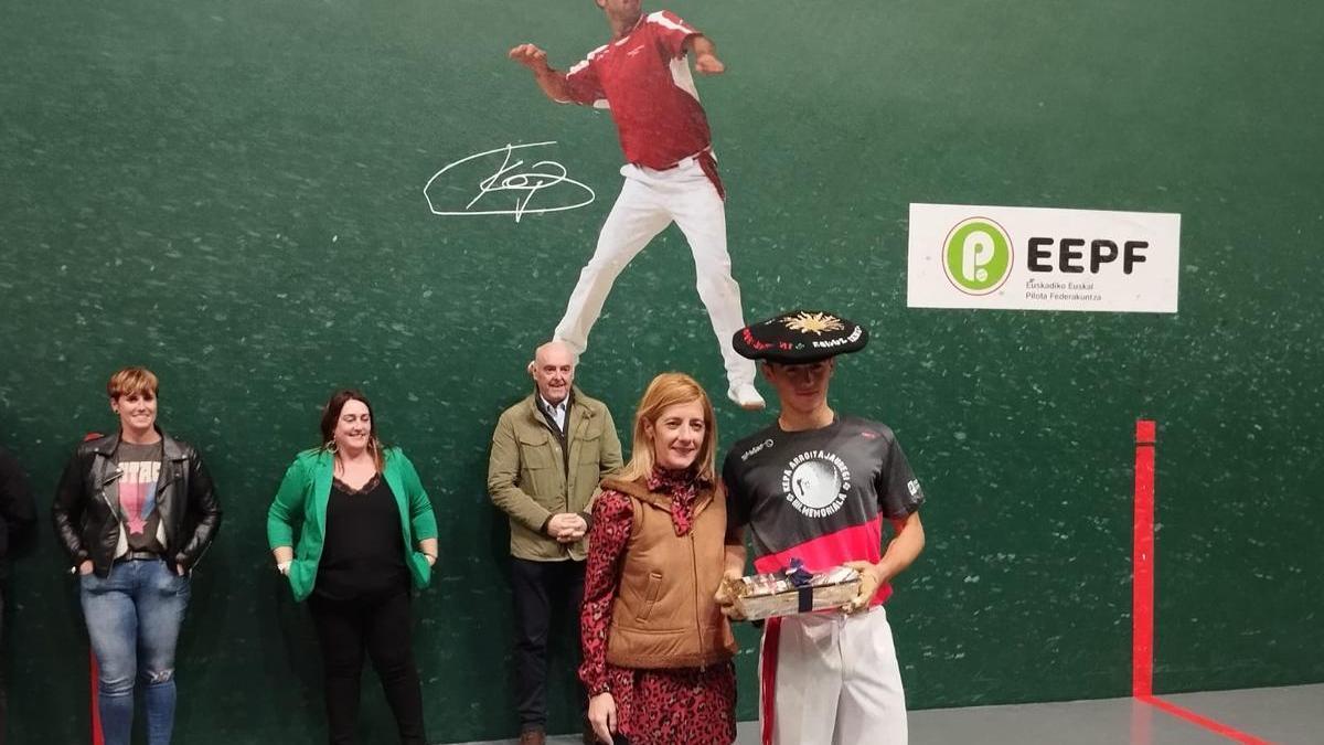 Bikandi, ganador en el Tornosolo de Abadiño.