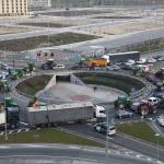 Los tractores de agricultores navarros colapsan la rotonda de Artica, en la Ronda de Pamplona. Foto: Patxi Cascante