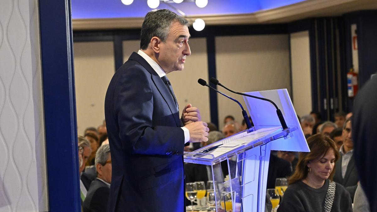 El presidente del EBB del PNV, Aitor Esteban, este viernes