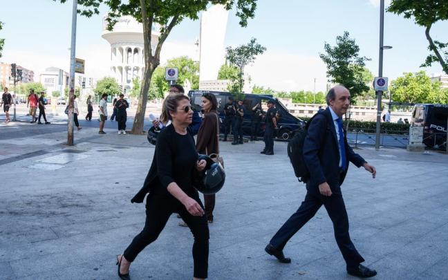 La asesora de Begoña Gómez en Moncloa, Cristina Álvarez a su llegada a los Juzgados de Plaza de Castilla