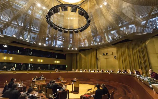 Una vista ante el Tribunal de Justicia de la UE (TJUE) en la Gran Sala.