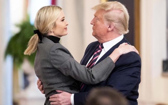 Ivanka Trump y su padre.