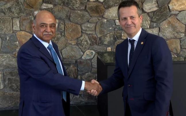 Akordioaren zehar egindako irudia