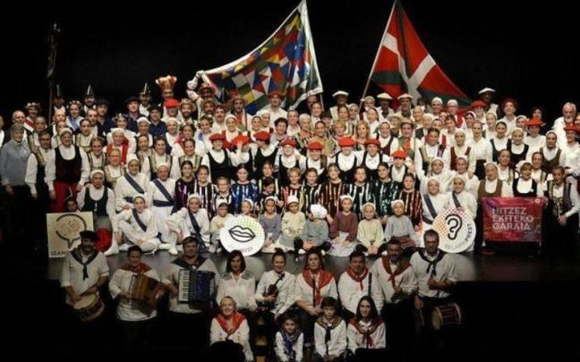 Ikuskizuna datorren zapatuan izango da