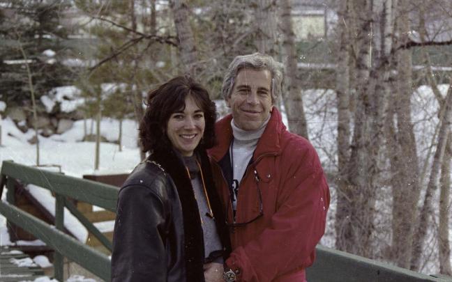 Ghislaine Maxwell, junto a Jeffrey Epstein.