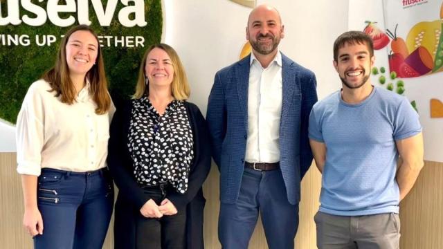 De izquierda a derecha, Nerea Cerezuela (Fruselva), Izaskun Marañón (Tecnalia), Igor Horrillo (EHU), Julio Baudin (Fruselva)