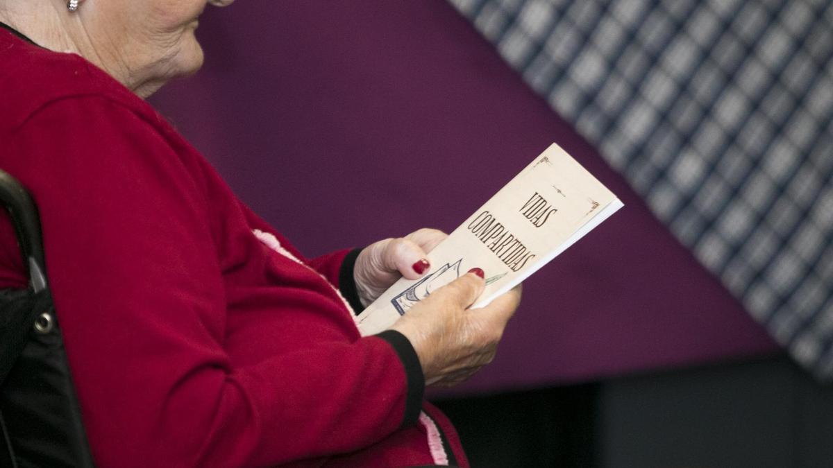 Gasteizko Udalak 74.000 euro emango dizkio ASCUDEANi, mendekotasuna dutenak zaintzen dituzten familiei laguntzeko.