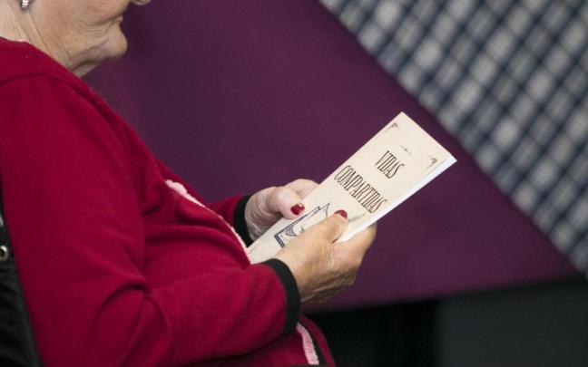Gasteizko Udalak 74.000 euro emango dizkio ASCUDEANi, mendekotasuna dutenak zaintzen dituzten familiei laguntzeko.